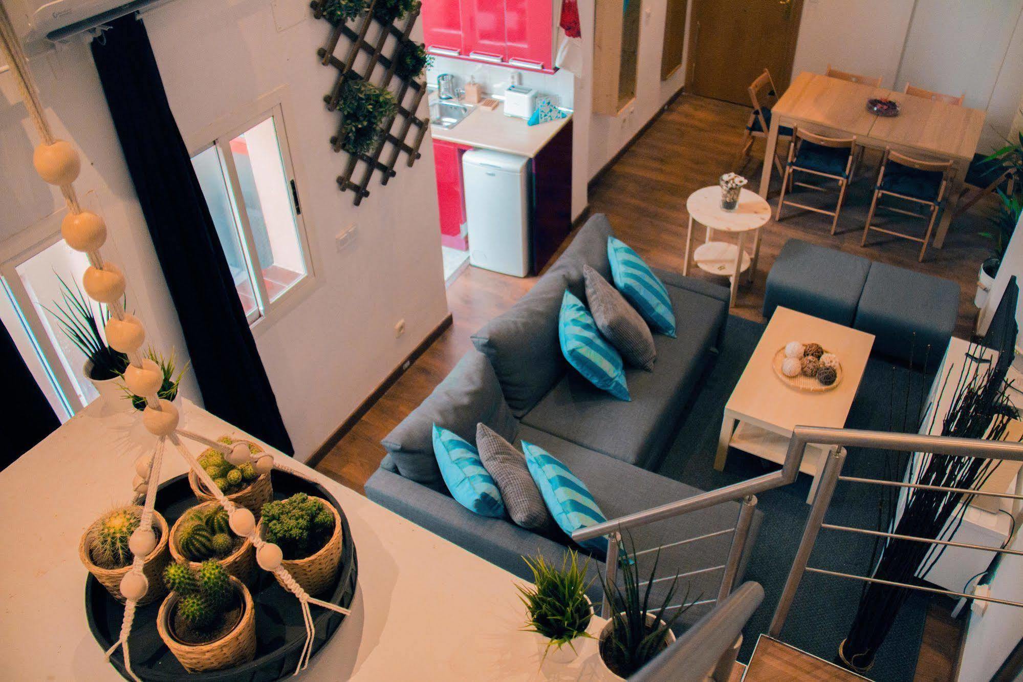 Lollipop Flats City Centre Suite Мадрид Екстер'єр фото